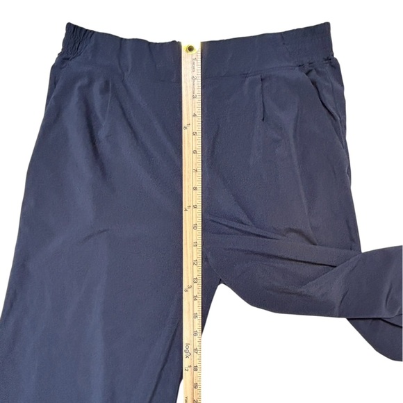 Athleta Brooklyn/Wide Leg Crop Pant (Style 531157-03) – Navy, Size 10T - Picture 6 of 9